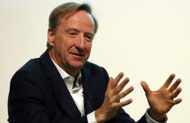 Πρώην επικεφαλής της βρετανικής ΜΙ6: «Το Ιράν έχει το πλεονέκτημα στη σύγκρουση με τις ΗΠΑ»