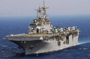 Daily Mail: «Ο Τραμπ έτοιμος να διατάξει  χερσαία εισβολή μετά το “όχι” του Ιράν»