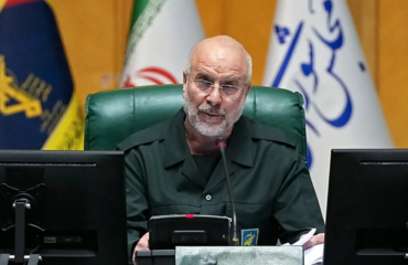 Πρόεδρος ιρανικού Κοινοβουλίου: «Μην δοκιμάζετε την αποφασιστικότητά μας να υπερασπιστούμε τη χώρα μας»