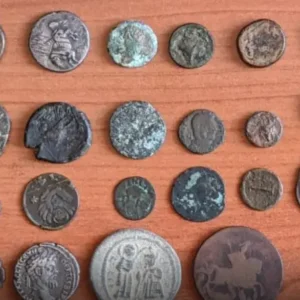 Κέρκυρα: Χειροπέδες σε 41χρονο που στην κατοχή του βρέθηκαν 22 αρχαία νομίσματα