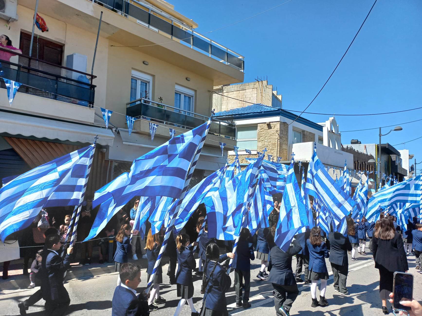Ακυρώθηκαν οι παρελάσεις για τον εορτασμό της 25ης Μαρτίου σε Ηράκλειο, Χανιά και Ρέθυμνο