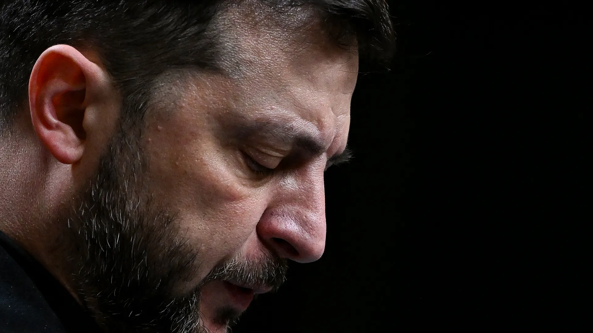 Δύσκολες στιγμές για τον Β.Ζελένσκι: Οι ΗΠΑ ξεχνούν την Ουκρανία και στέλνουν στην Μ.Ανατολή τους α/α πυραύλους