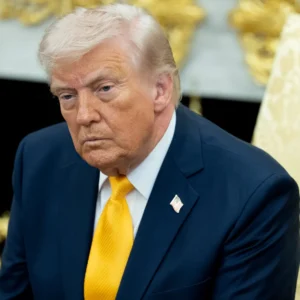 Ν.Τραμπ προς Ιράν: «Σοβαρευτείτε πριν να είναι αργά»