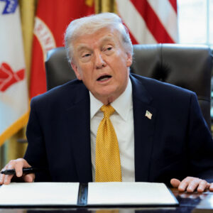 Ν.Τραμπ: «Το Ιράν θέλει τόσο πολύ να κάνει συμφωνία αλλά φοβούνται να το πουν»