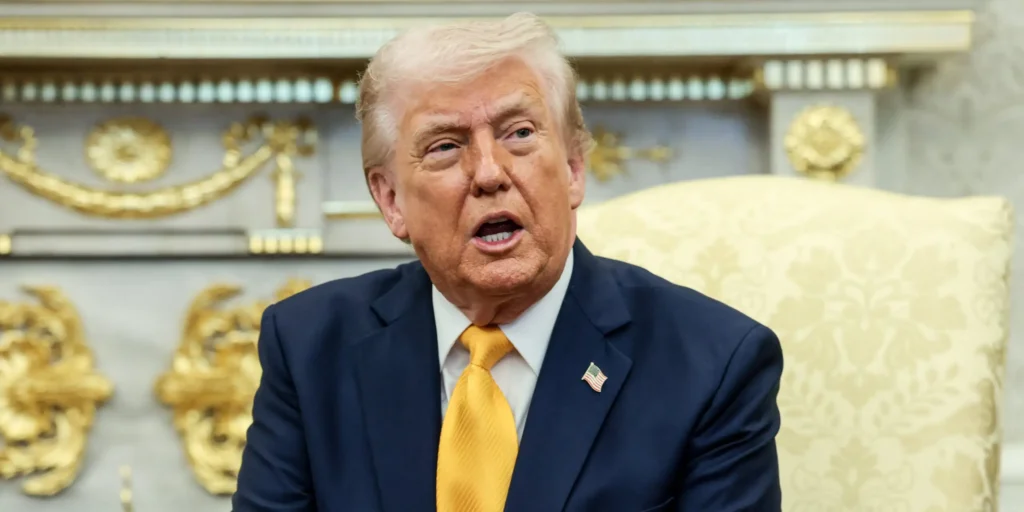 Ντ.Τραμπ σε Βρετανία: «Παιχνίδια» τα αεροπλανοφόρα σας – «Ο πόλεμος τελείωσε… μην μπείτε στον κόπο»