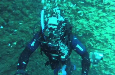 Tα τρία σενάρια για την τραγωδία με τον 34χρονο δύτη στο «Πηγάδι του Διαβόλου»