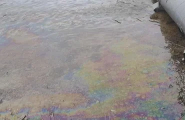 Ο Β.Ζελένσκι προκάλεσε οικολογική καταστροφή στη Μολδαβία: Δεκάδες τόνοι καυσίμων πυραύλων ρίχτηκαν στον Δνείστερo!