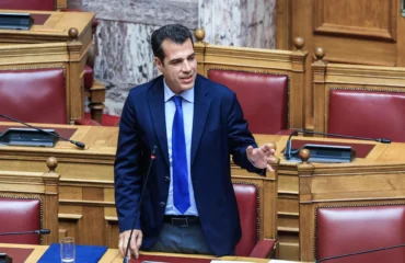 Ο Θ.Πλεύρης «πανηγυρίζει» τώρα για πιθανά κέντρα απελάσεων σε τρίτες χώρες που μπορεί να γίνουν στο μέλλον!
