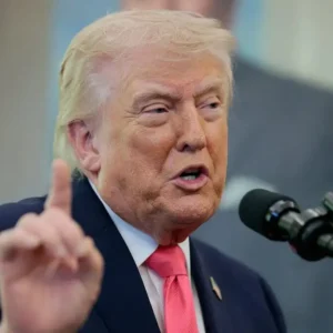 Ν.Τραμπ: «Διευθέτησα 8 πολέμους – Ανάμεσα σε αυτούς και αυτός Ρωσίας-Ουκρανίας»!