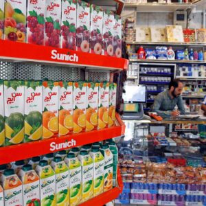 Ο πρόεδρος του Ιράν σε αλυσίδα σούπερ μάρκετ στην Τεχεράνη