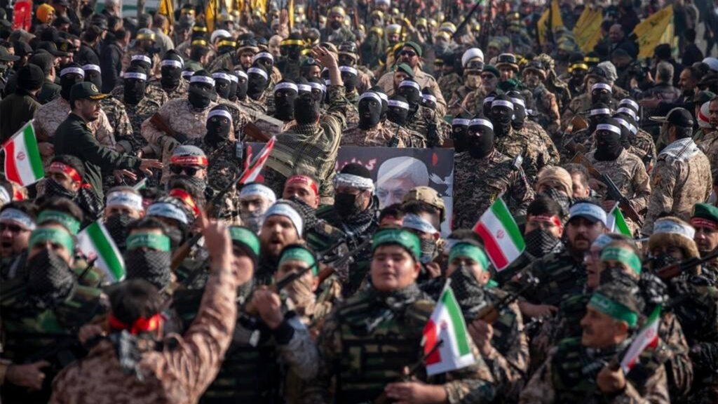 Ηχηρό μήνυμα από Ιρανό Στρατηγό: «Θα επιστρατεύσουμε 1 εκατομμύριο πολίτες εάν οι ΗΠΑ εισβάλουν στο έδαφός μας»