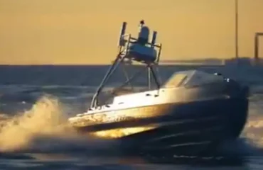 Βίντεο: Οι ΗΠΑ ανέπτυξαν θαλάσσια drones στον Κόλπο!