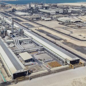 Το Ιράν κτύπησε με πυραύλους και drones βιομηχανία παραγωγής αλουμινίου στο Άμπου Ντάμπι