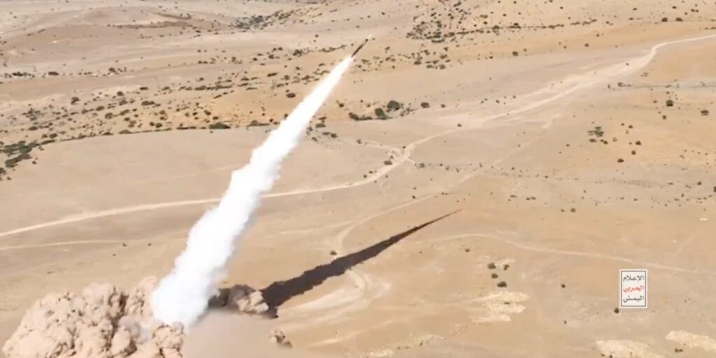 Οι Χούθι μπήκαν στον πόλεμο! – Εξαπέλυσαν βαλλιστικό πύραυλο κατά του Ισραήλ!