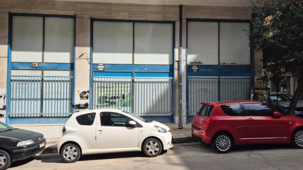 Λουκέτο σε ένα ακόμα παράνομο τζαμί στην Αθήνα: Απελαύνεται ο Μπαγκλαντεσιανός που το λειτουργούσε (φωτο)