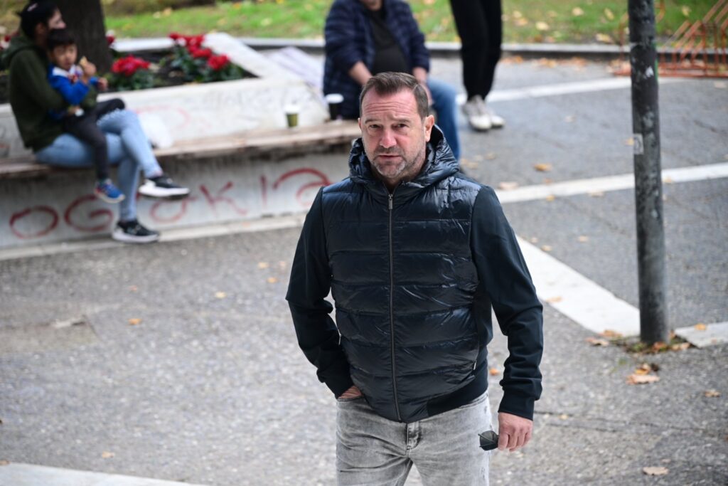 «Πυρά» Ν.Πλακιά κατά Ν.Μάνεση: «Όταν σας ρωτήσουν τι σημαίνει “αλήτης” δείξτε τον συγκεκριμένο»