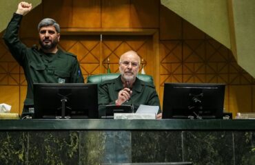 Πρόεδρος ιρανικού κοινοβουλίου: «Οι δυνάμεις μας περιμένουν την αμερικανική χερσαία εισβολή»