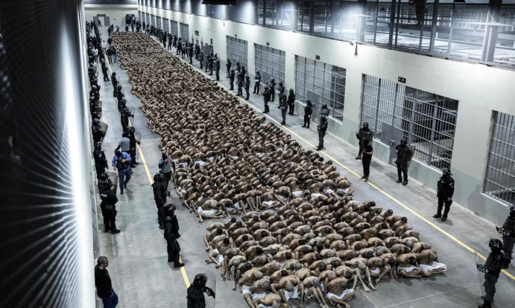 ΠΑΔ: Αισχρή η κατάσταση στις φυλακές του Ελ Σαλβαδόρ – «Βάλτε τέλος στην κατάσταση έκτακτης ανάγκης»