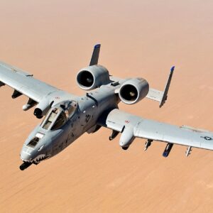Αμερικανικά A-10 Warthog μεταφέρονται στην Μέση Ανατολή