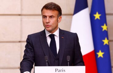 Γαλλία: Έκλεισε τον εναέριο χώρο της για αποστολές όπλων προς το Ισραήλ – Ο Αμερικανός πρόεδρος επιβεβαιώνει