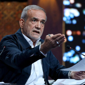 Μ.Πεζεσκιάν: Ευχαρίστησε τους Ιρακινούς παραστρατιωτικούς που μπήκαν στο Ιράν για να προσφέρουν βοήθεια (βίντεο)