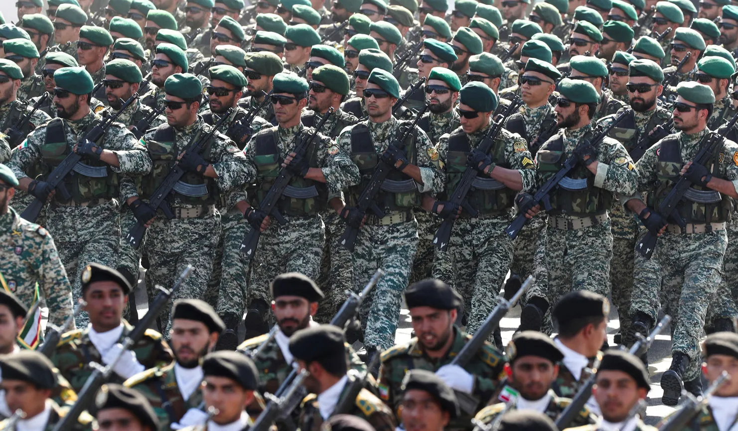 WSJ: Tο πλούσιο κράτος που θα αφανιστεί από τον χάρτη σε περίπτωση απευθείας σύγκρουσης με το Ιράν