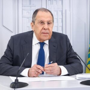 Σ.Λαβρόφ: «Οι ΗΠΑ θέλουν αλλαγή καθεστώτος για να ελέγχουν περισσότερο το πετρέλαιο και το φυσικό αέριο»