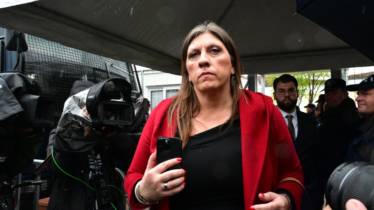 Τα δύο βίντεο που ανέβασε στο TikTok η Ζ.Κωνσταντοπούλου από τη δίκη των Τεμπών – «Τι κάνετε εδώ;»