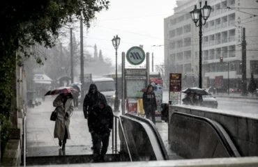 Αττική: Διακοπές ρεύματος σε πολλές περιοχές – Συνεχίζει να «σαρώνει» ο «Erminio»