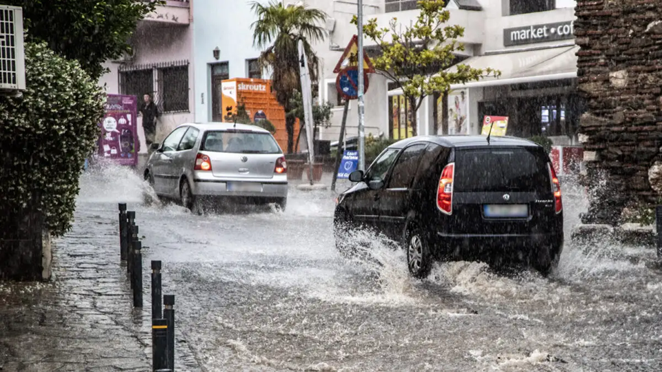 Κακοκαιρία Erminio: Σε ποιες περιοχές θα είναι κλειστά τα σχολεία – Τι ισχύει για τους μαθητές της Αττικής