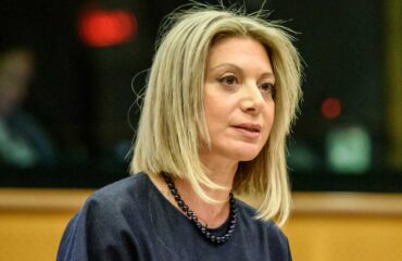 Η Μ.Καρυστιανού «διέβη τον Ρουβίκωνα»: Ανακοίνωσε ότι «Ξεκινάμε» με νέο πολιτικό κόμμα για να αλλάξει την Ελλάδα