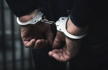 Χειροπέδες σε 37χρονο «μάστερ» της απάτης στη Θεσσαλονίκη – Είχε εκδοθεί ένταλμα σύλληψης από τη Γερμανία