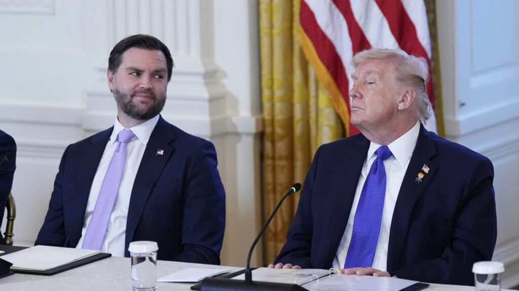 Ο όρος του Ντόναλντ Τραμπ που μετέφερε ο Τζέι Ντι Βανς στους Ιρανούς για πιθανές συνομιλίες