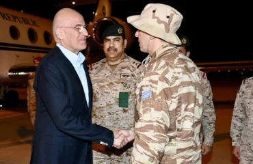 Στην Ελληνική Δύναμη Σαουδικής Αραβίας ο Ν.Δένδιας (φωτό)