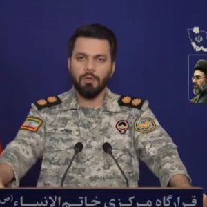 Εκπρόσωπος ιρανικού Στρατoύ: «Διατηρούμε κρυφά αποθέματα όπλων και πυρομαχικών»