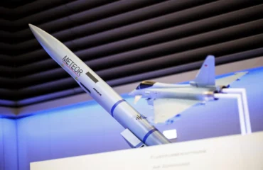 Γαλλία και Βρετανία ξεκινούν μελέτη για τον διάδοχο του πυραύλου Meteor