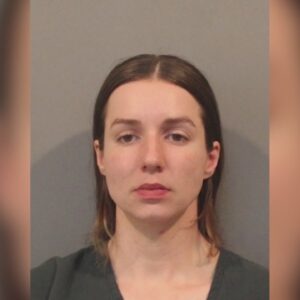 Φρίκη στις ΗΠΑ: 30χρονη σκότωσε τον πατέρα των παιδιών της και τα πεθερικά της με 20 σφαίρες (φώτο)