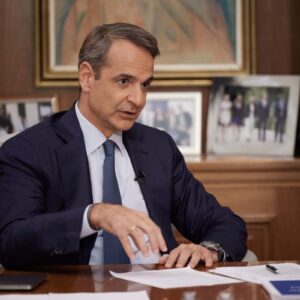 Κυβερνητικός ανασχηματισμός: Ποιοι θα «φύγουν» άμεσα απο τις θέσεις τους