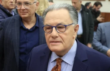 Εντύπωση προκάλεσε η κοινή εμφάνιση του πρώην πρωθυπουργού Α.Σαμαρά και του Π.Παναγιωτόπουλου στο Πολεμικό Μουσείο