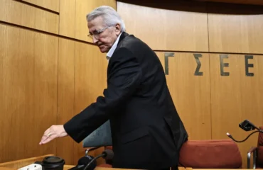 Έφοδος της ΕΛΑΣ στο σπίτι και το γραφείο του Γιάννη Παναγόπουλου: Εξετάζεται νέα υπεξαίρεση κονδυλίων!