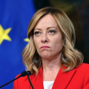 Μελόνι για αποστασιοποίηση των ΗΠΑ από το ΝΑΤΟ: «Η Ευρώπη δεν θα κερδίσει κάτι από αυτό»