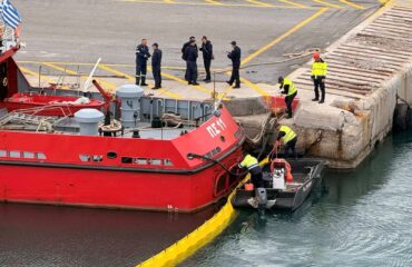 Σοβαρό ατύχημα στο Ηράκλειο: Ναυτικός έπεσε από το κατάστρωμα πλοίου και τραυματίστηκε στον θώρακα