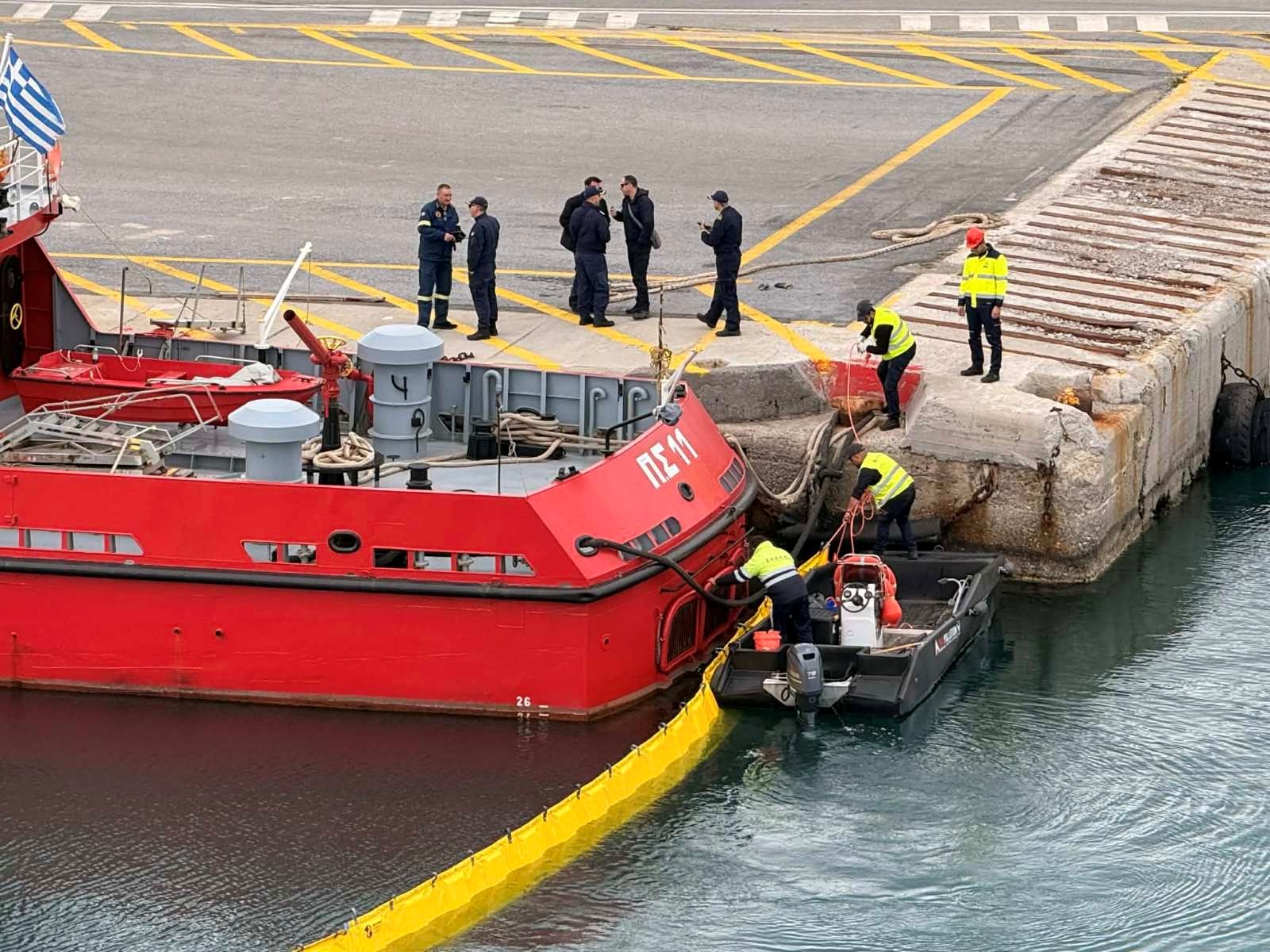 Σοβαρό ατύχημα στο Ηράκλειο: Ναυτικός έπεσε από το κατάστρωμα πλοίου και τραυματίστηκε στον θώρακα
