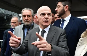 Α.Ψαρόπουλος κατά της Έδρας: «Κακώς διακόπηκε η δίκη – Δεν είναι μόνο η Ζ.Κωνσταντοπούλου στην υπεράσπιση» (βίντεο)