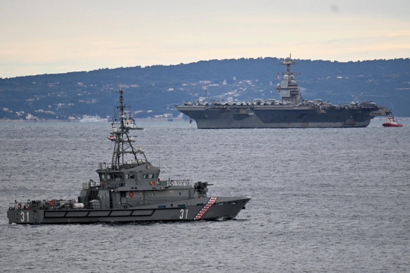 Το αμερικανικό αεροπλανοφόρο USS Gerald R. Ford, απέπλευσε από το λιμάνι του Σπλιτ στην Κροατία