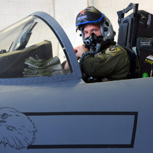 Πρώην αξιωματικός του Ναυτικού των ΗΠΑ: «Οποιαδήποτε προσπάθεια διάσωσης του πιλότου είναι πολύ επικίνδυνη»