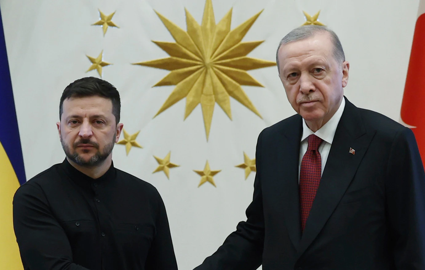 Ρ.Τ.Ερντογάν σε Β.Ζελένσκι: «Επιτακτική η ανάγκη για ειρήνη»