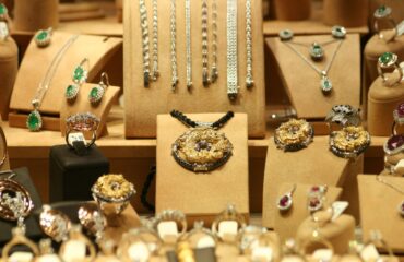 Ρομά παρίσταναν τους υπαλλήλους της ΔΕΗ και κατάφεραν να κλέψουν κοσμήματα αξίας 12.000 ευρώ