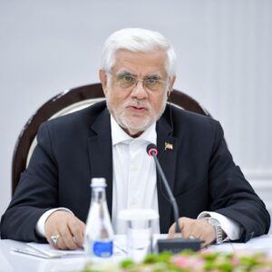 Αντιπρόεδρος Ιράν για Τραμπ: «Θυσιάζει την ευημερία του λαού του για να απειλεί άλλους»