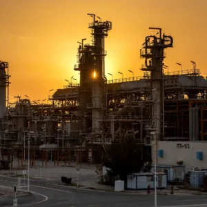 Ντ.Τραμπ: Τώρα απειλεί με καταστροφή των ενεργειακών υποδομών του Ιράν